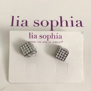 *FINAL SALE* cube earrings